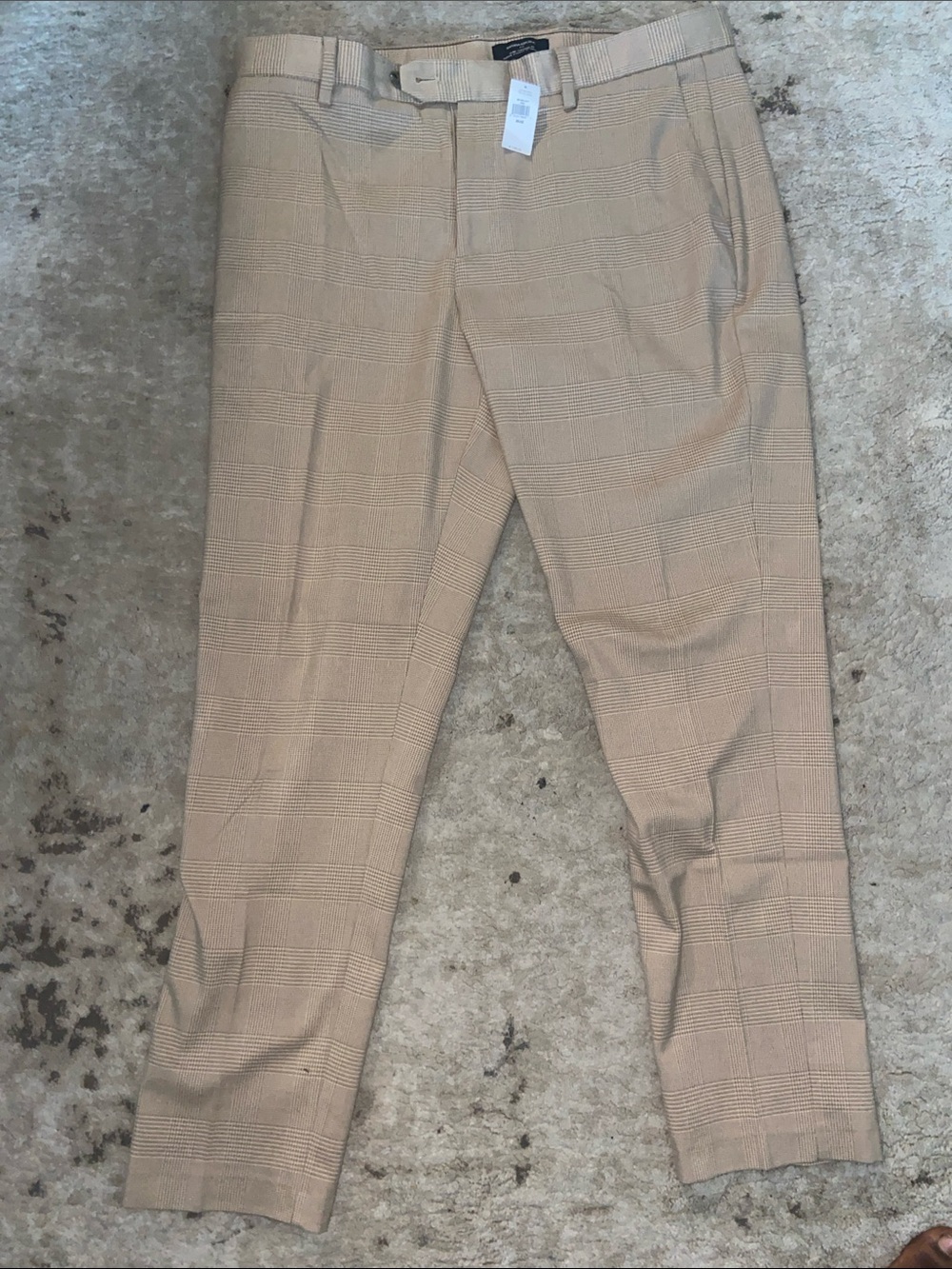Banana Republic slim tapered men’s beige plaid dress pants 35 by 32 new with tag